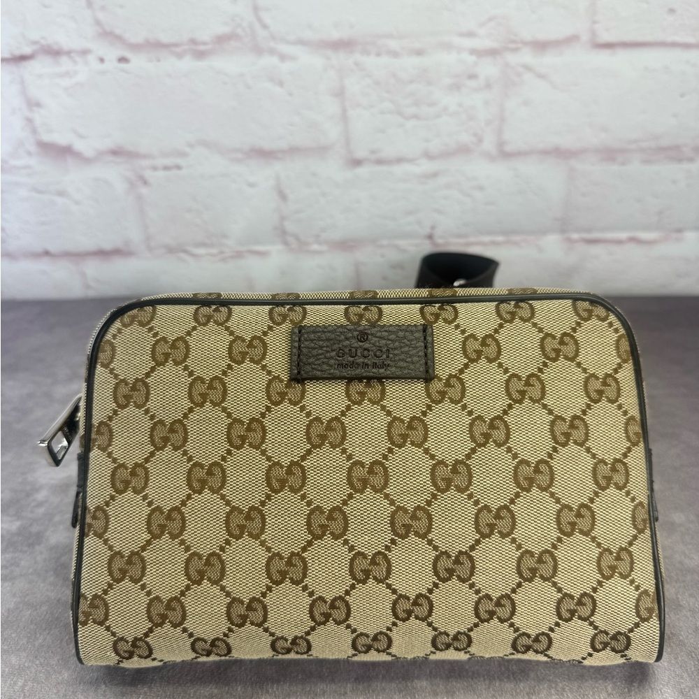 Gucci Beige and Brown Monogram Bag - Picture 3 of 13